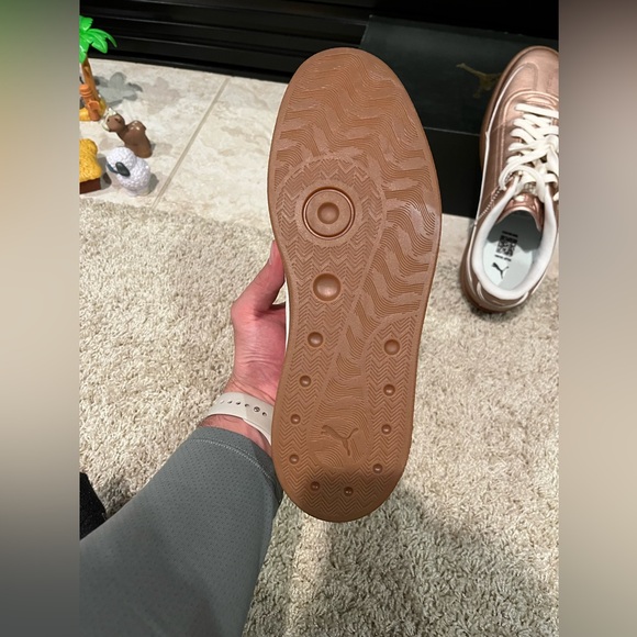 Puma Club Era II Sneaker - Women's Gold Metallic Sneakers 🔥🔥NO BOX🔥🔥 - Picture 4 of 9